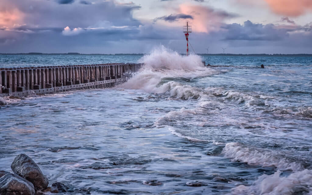 Op een heerlijke najaarsochtend aan de kust van Vlissingen in Zeeland.